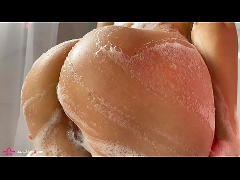 ❤️ Brunetka masturbira pičko z vibratorjem do intenzivnega orgazma pod tušem ️ Super pornič na sl.3dhentaix.ru